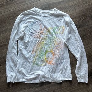 Women’s American Eagle Queen graphic long sleeve tee. Small